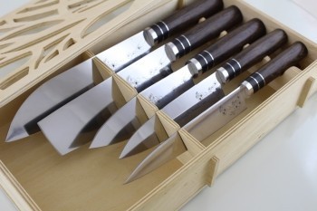 Набор кухонных ножей "Samurai" сталь 95х18. Рукоять дерево Венге.